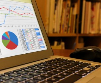 落ちてくるナイフはつかんで良いです、ほどほどに